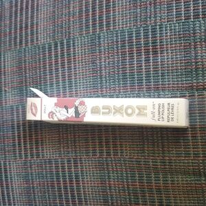 NIB Buxom Full-on Plumping Lip Polish